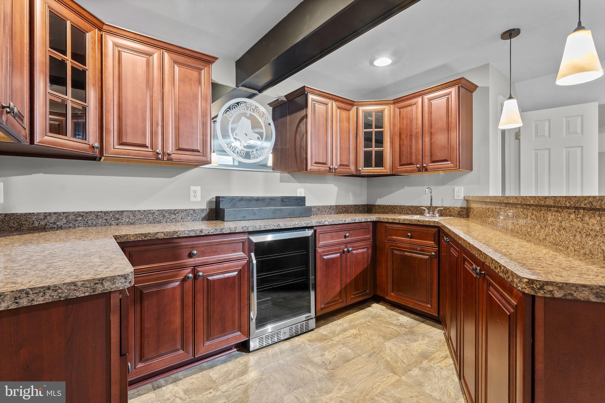 CARRIAGE HILL AT FALLS - Residential