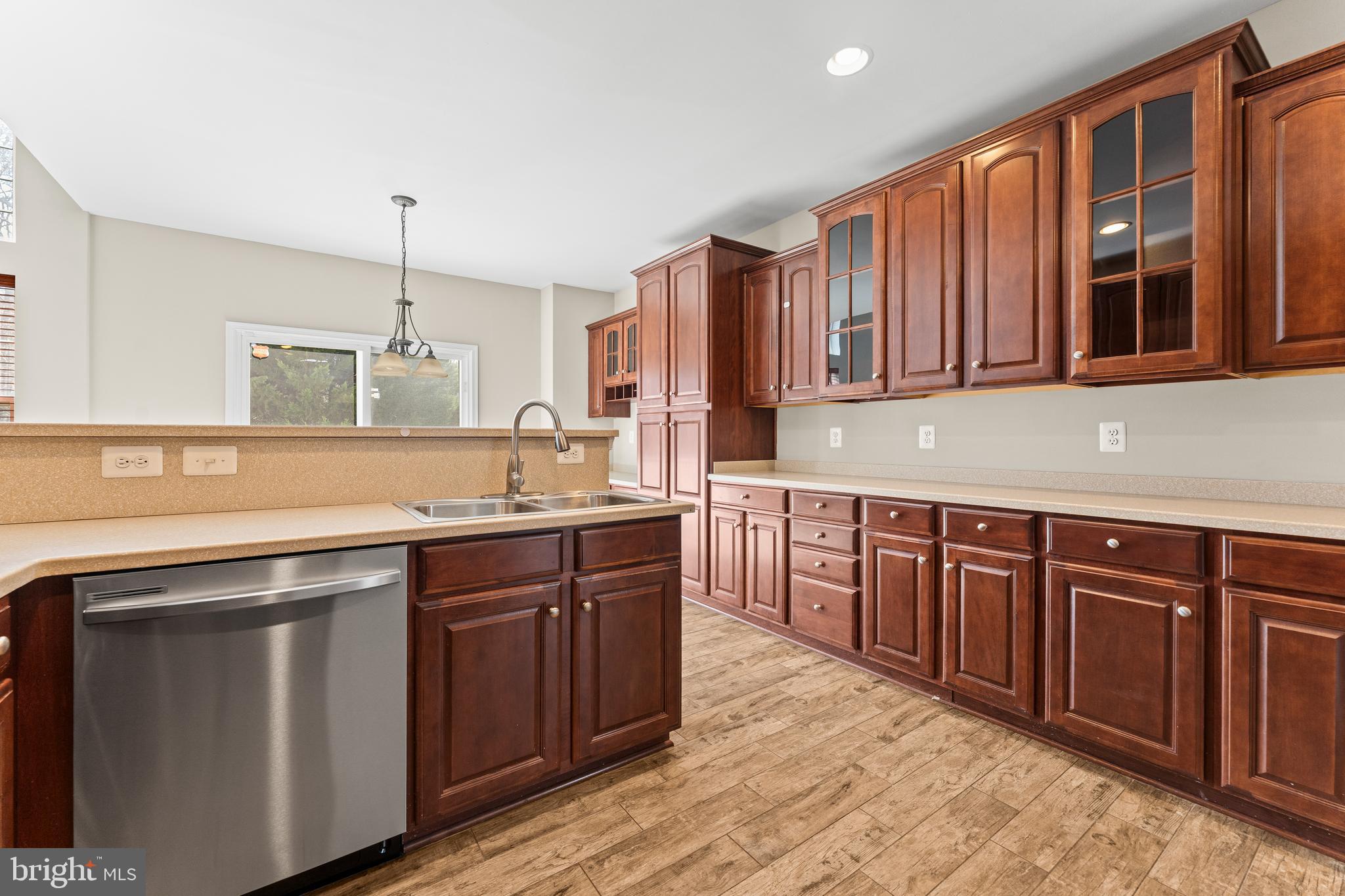 CARRIAGE HILL AT FALLS - Residential