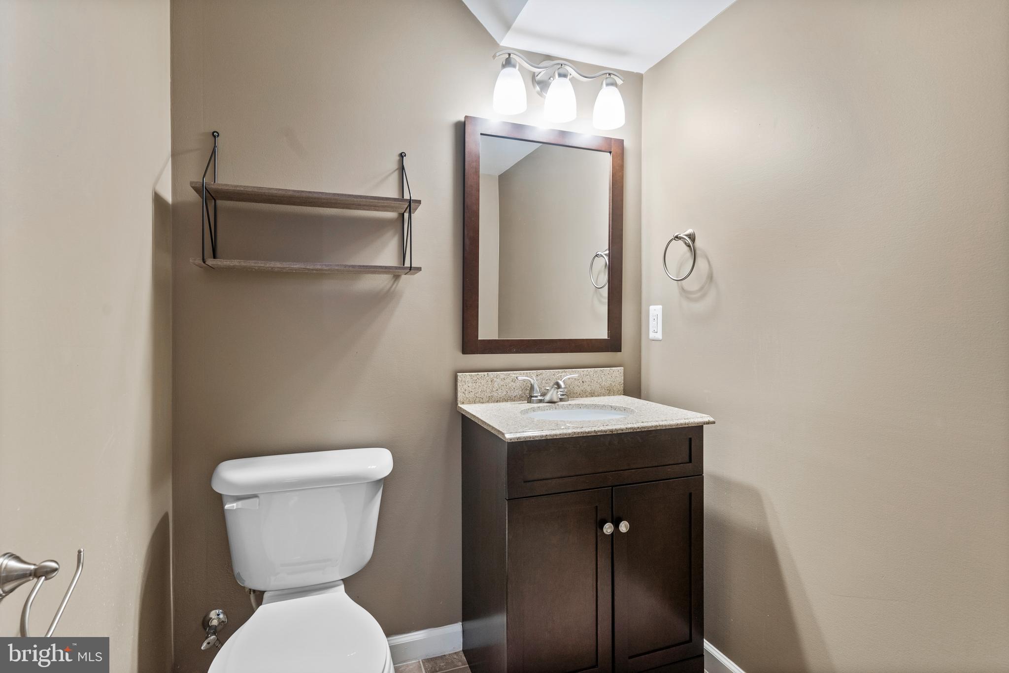 CARRIAGE HILL AT FALLS - Residential