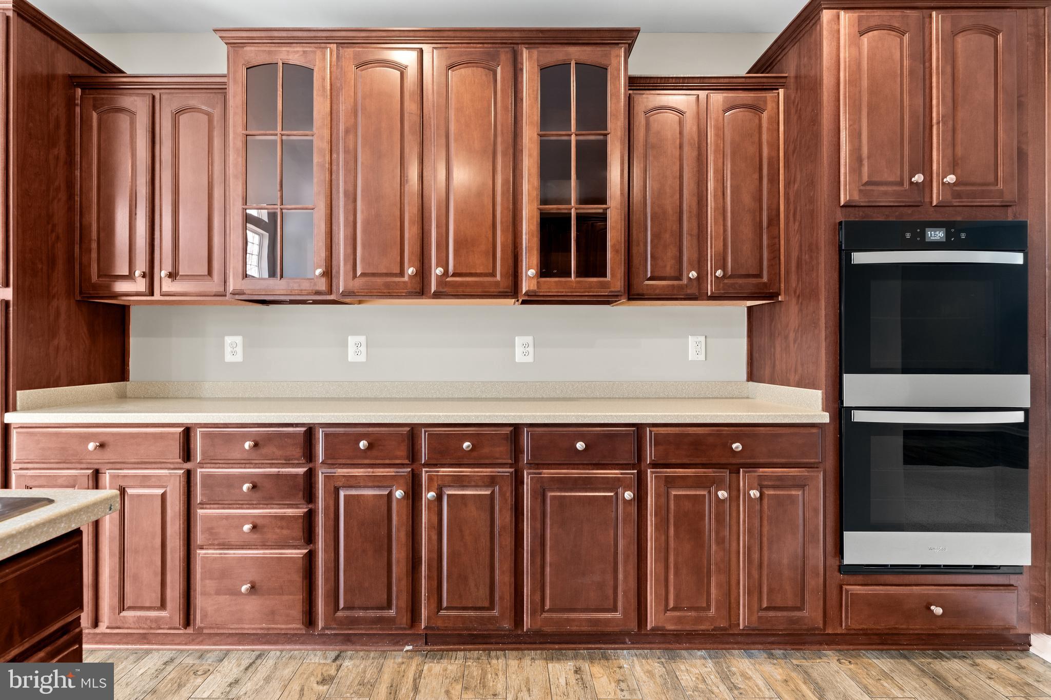 CARRIAGE HILL AT FALLS - Residential