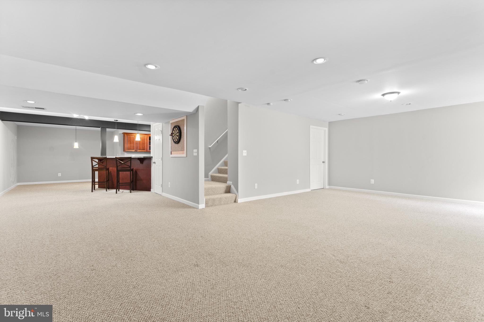 CARRIAGE HILL AT FALLS - Residential