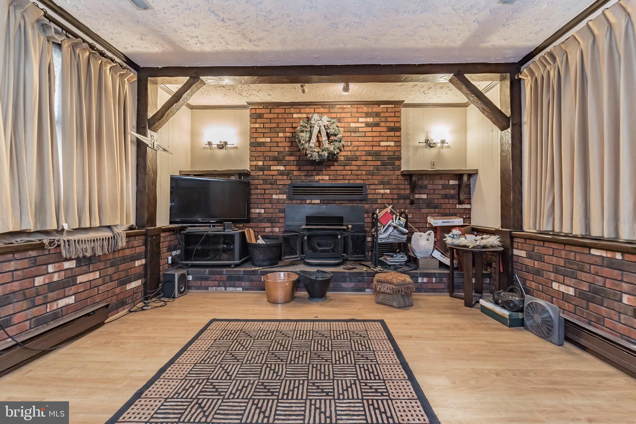 ROSEDALE TERRACE - Residential