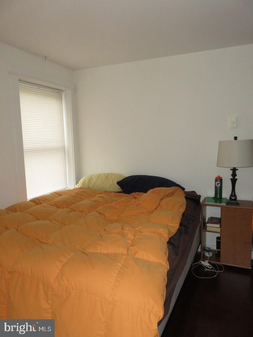 WASHINGTON SQ WEST - Residential Lease