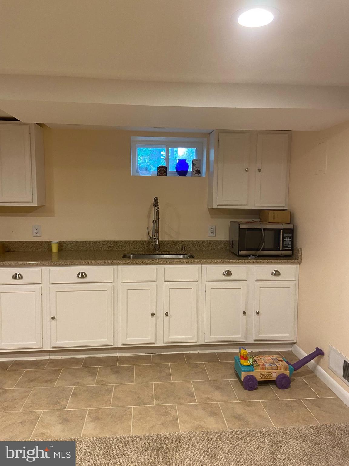 ARCOLA - Residential Lease