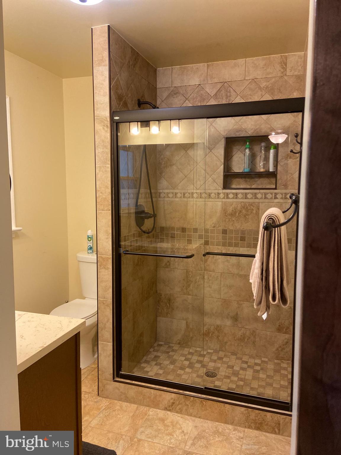 ARCOLA - Residential Lease