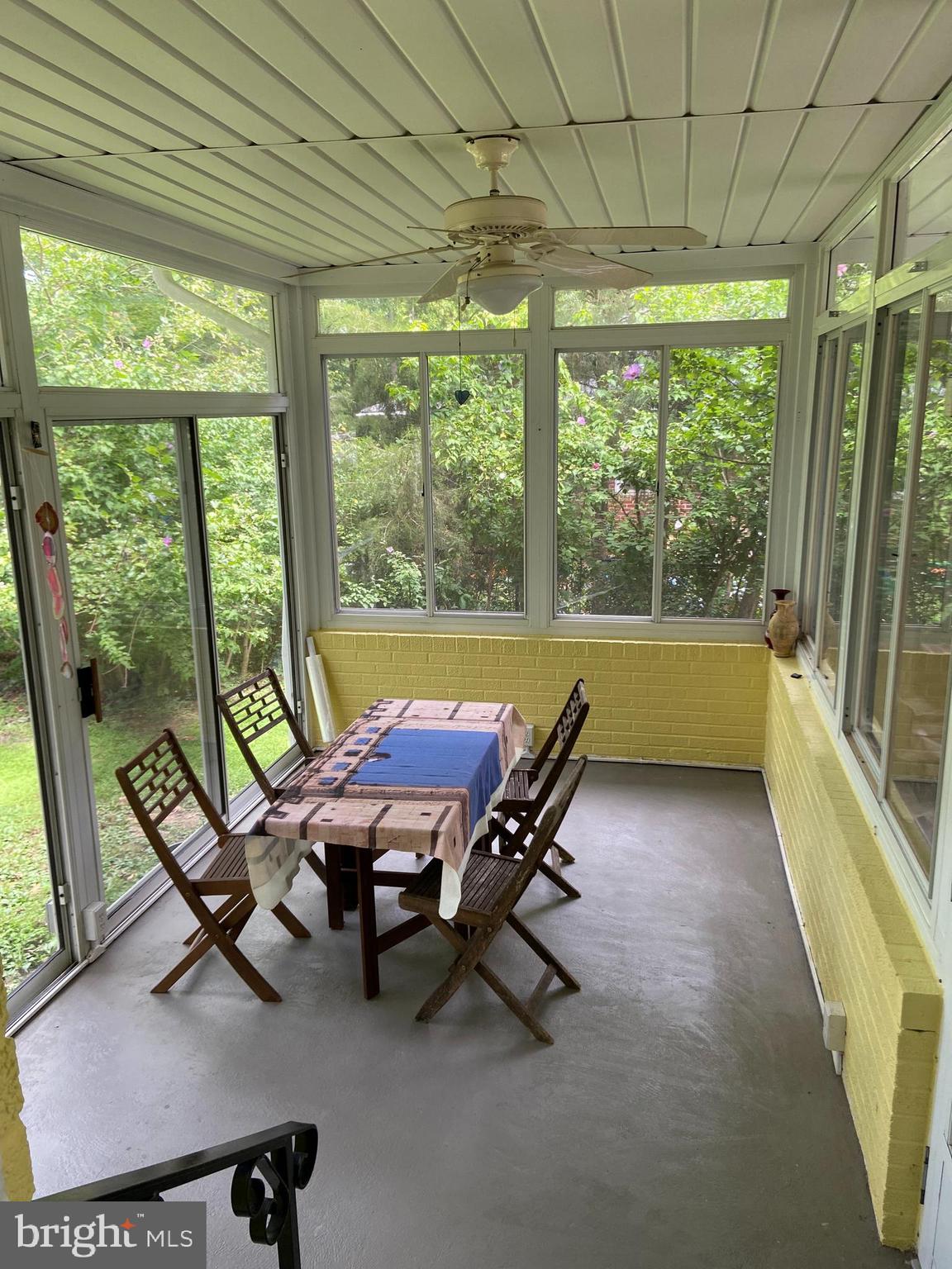 ARCOLA - Residential Lease