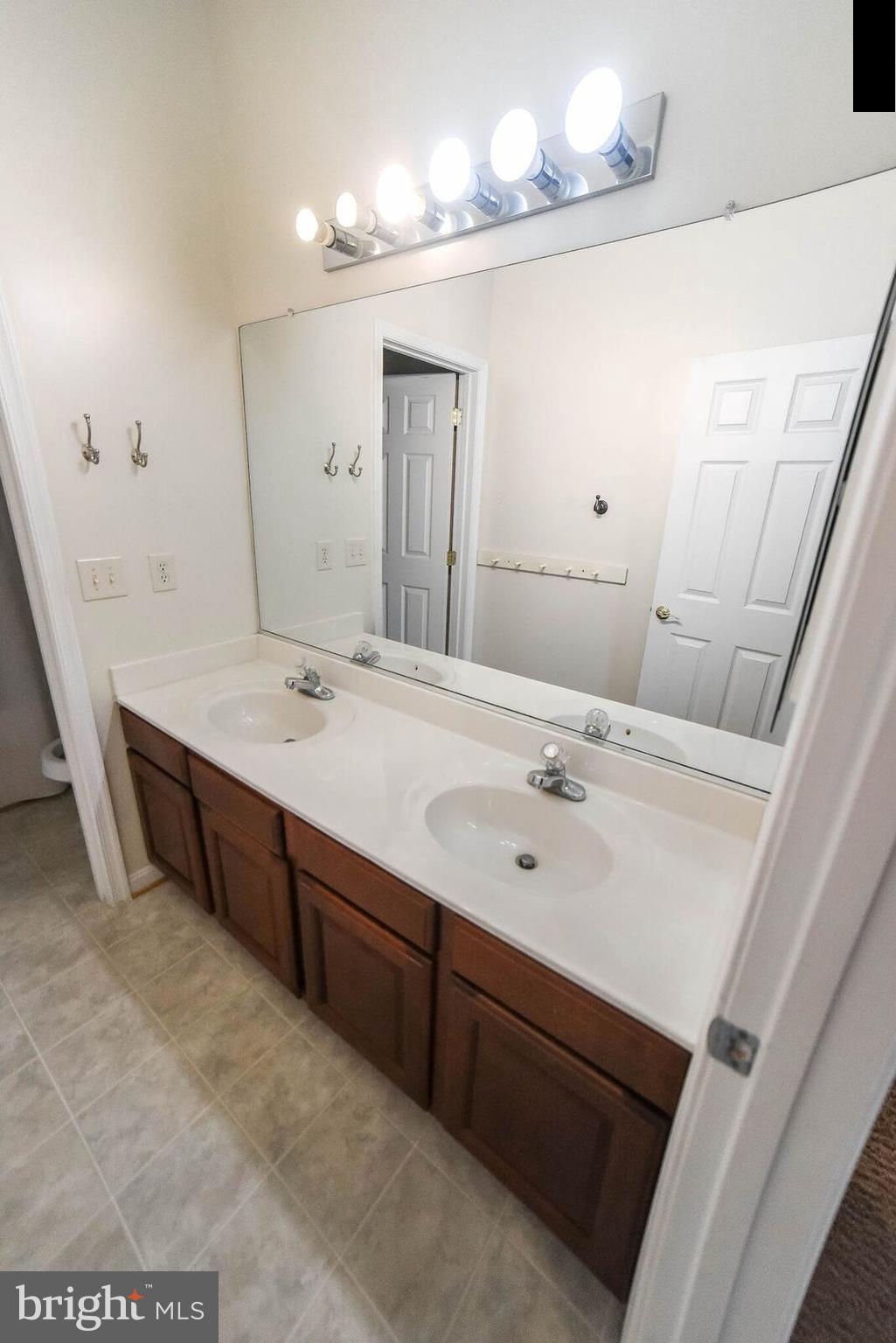 BAY RIDGE ESTATES - Residential