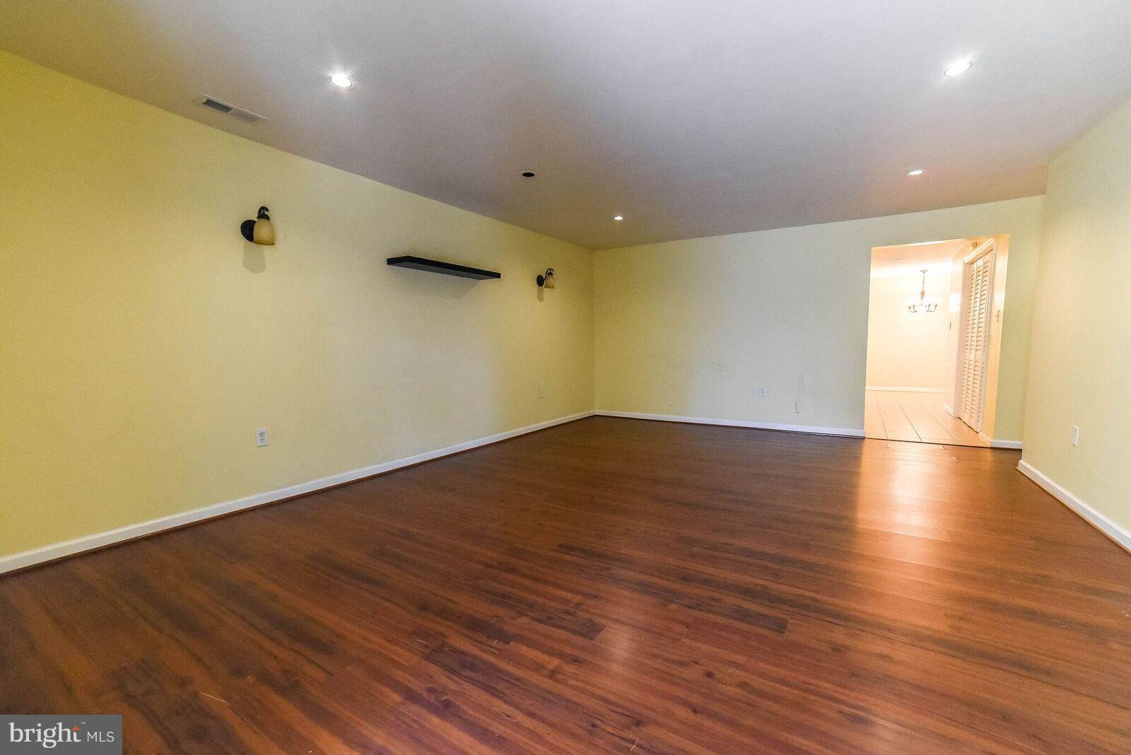 BAY RIDGE ESTATES - Residential