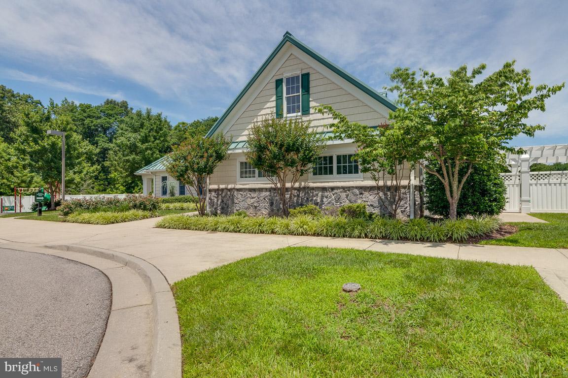 CHARLES CROSSING - Residential