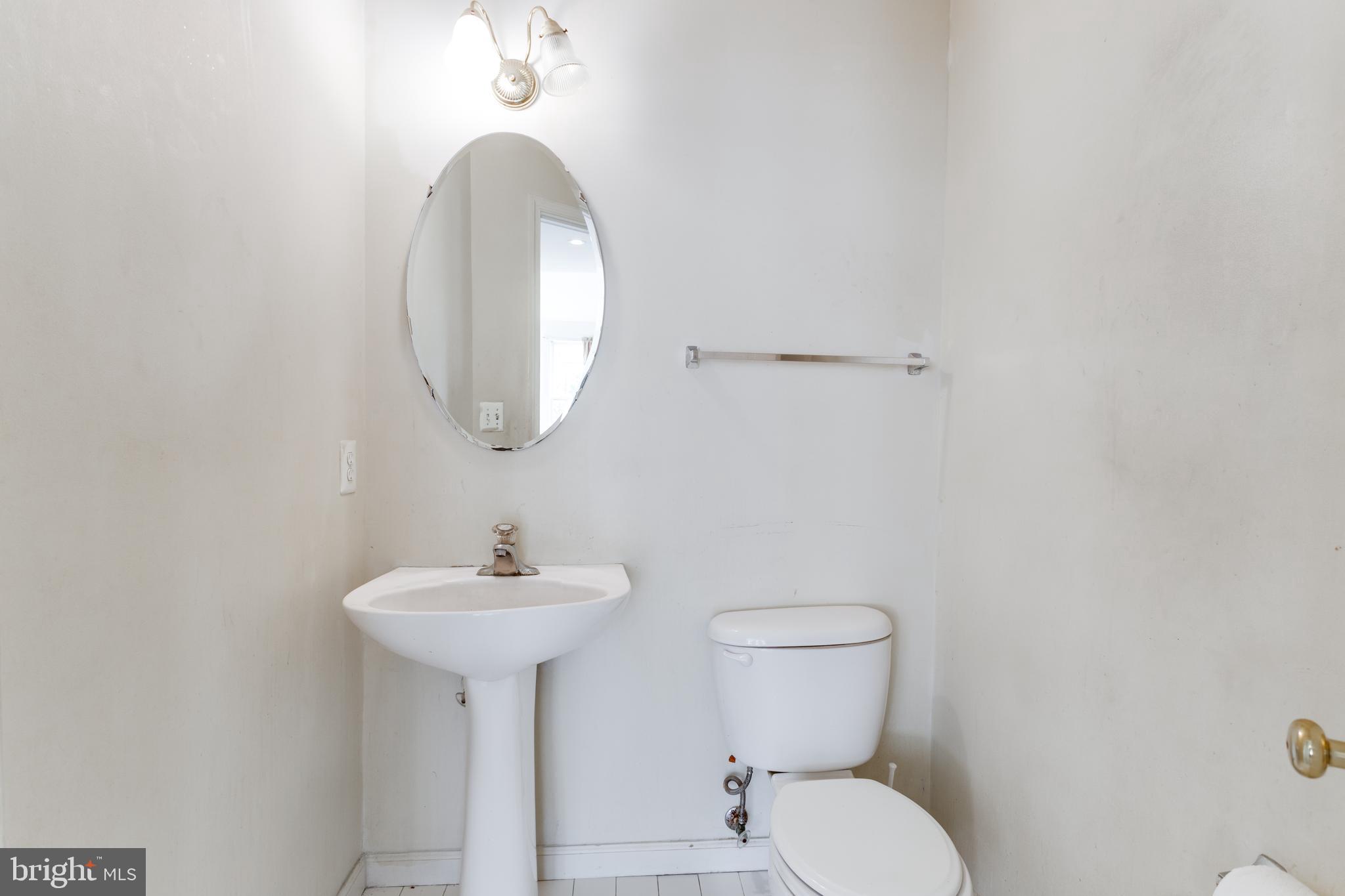 CHARLES CROSSING - Residential