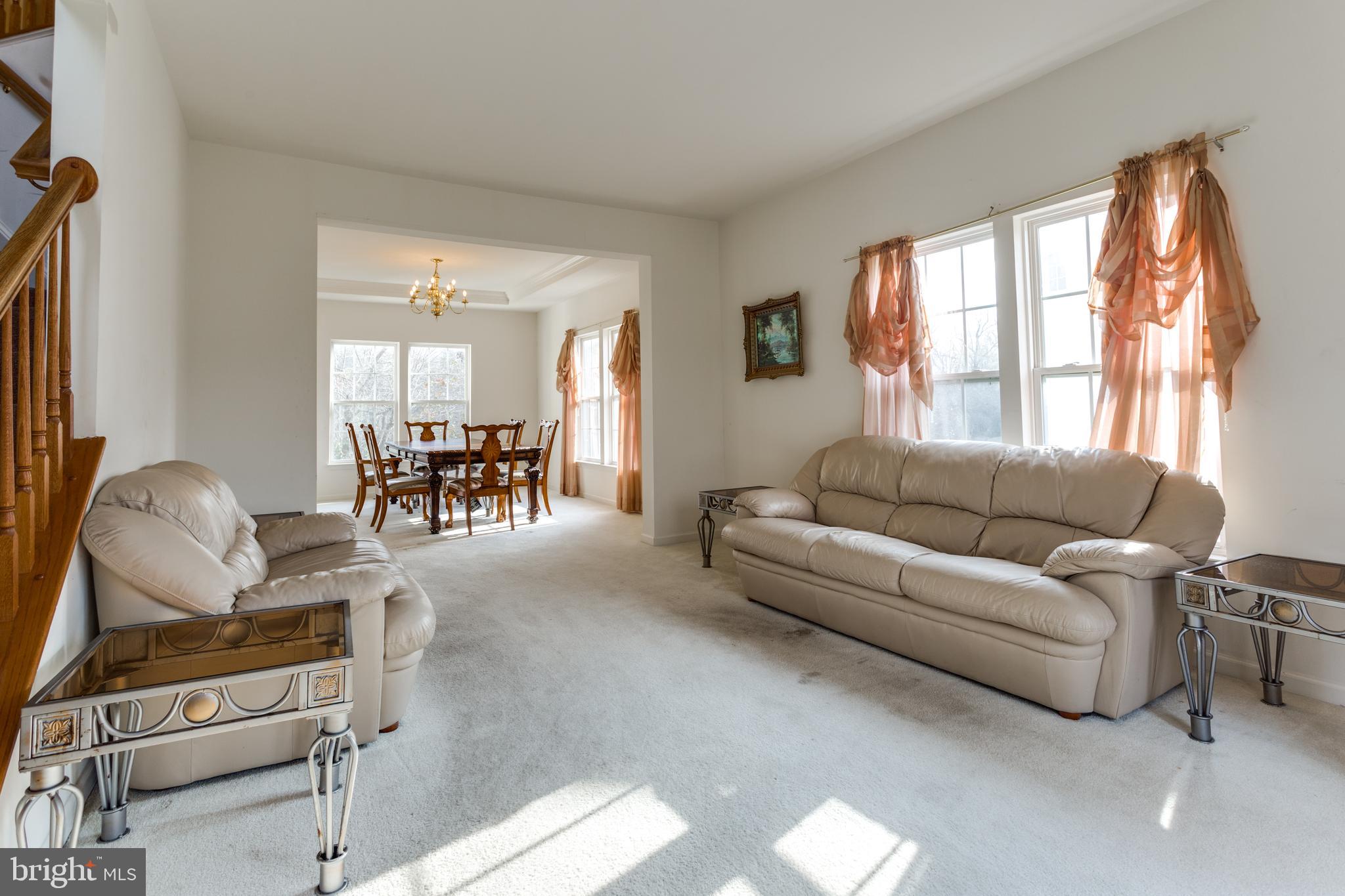 CHARLES CROSSING - Residential