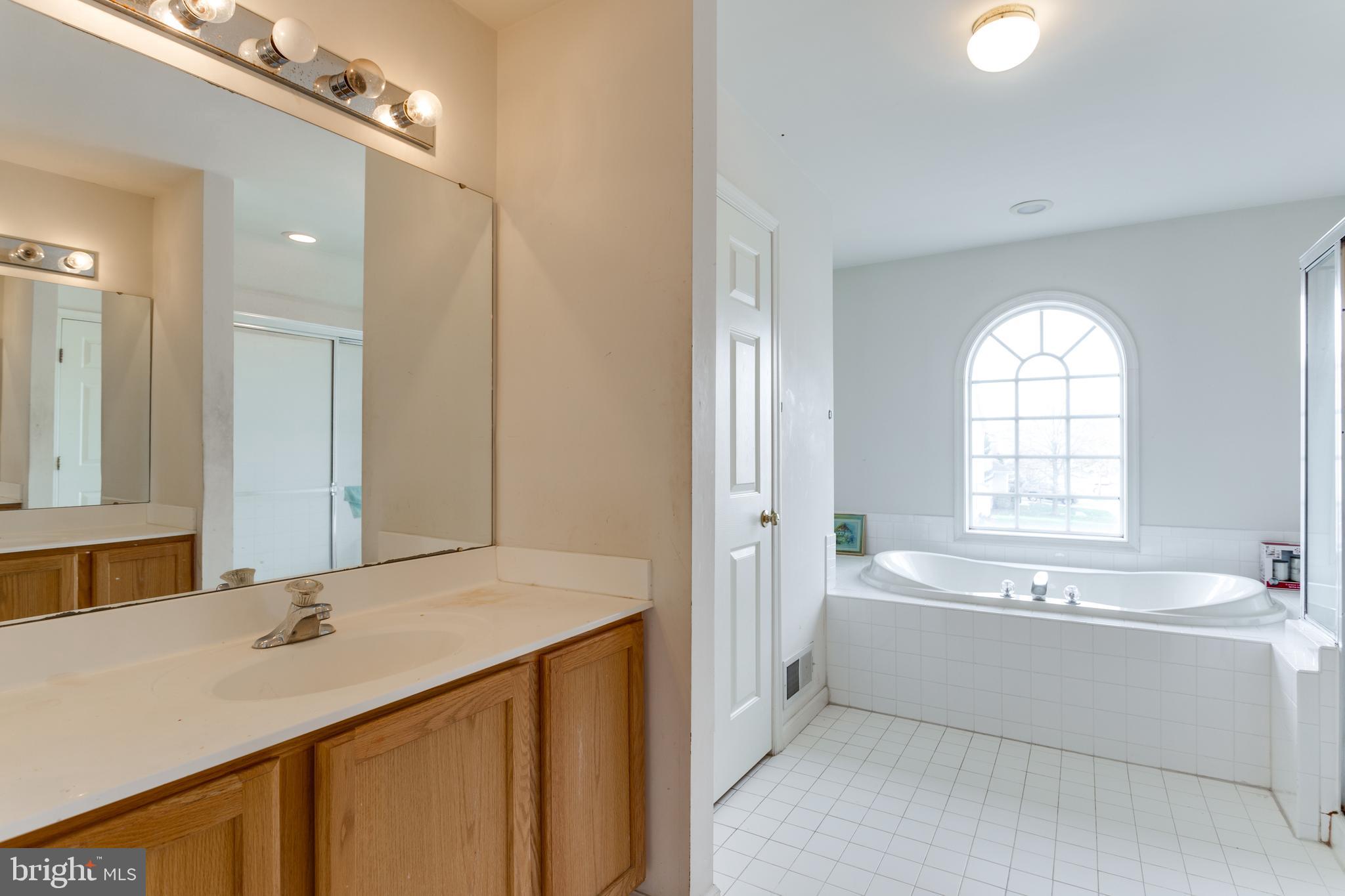 CHARLES CROSSING - Residential