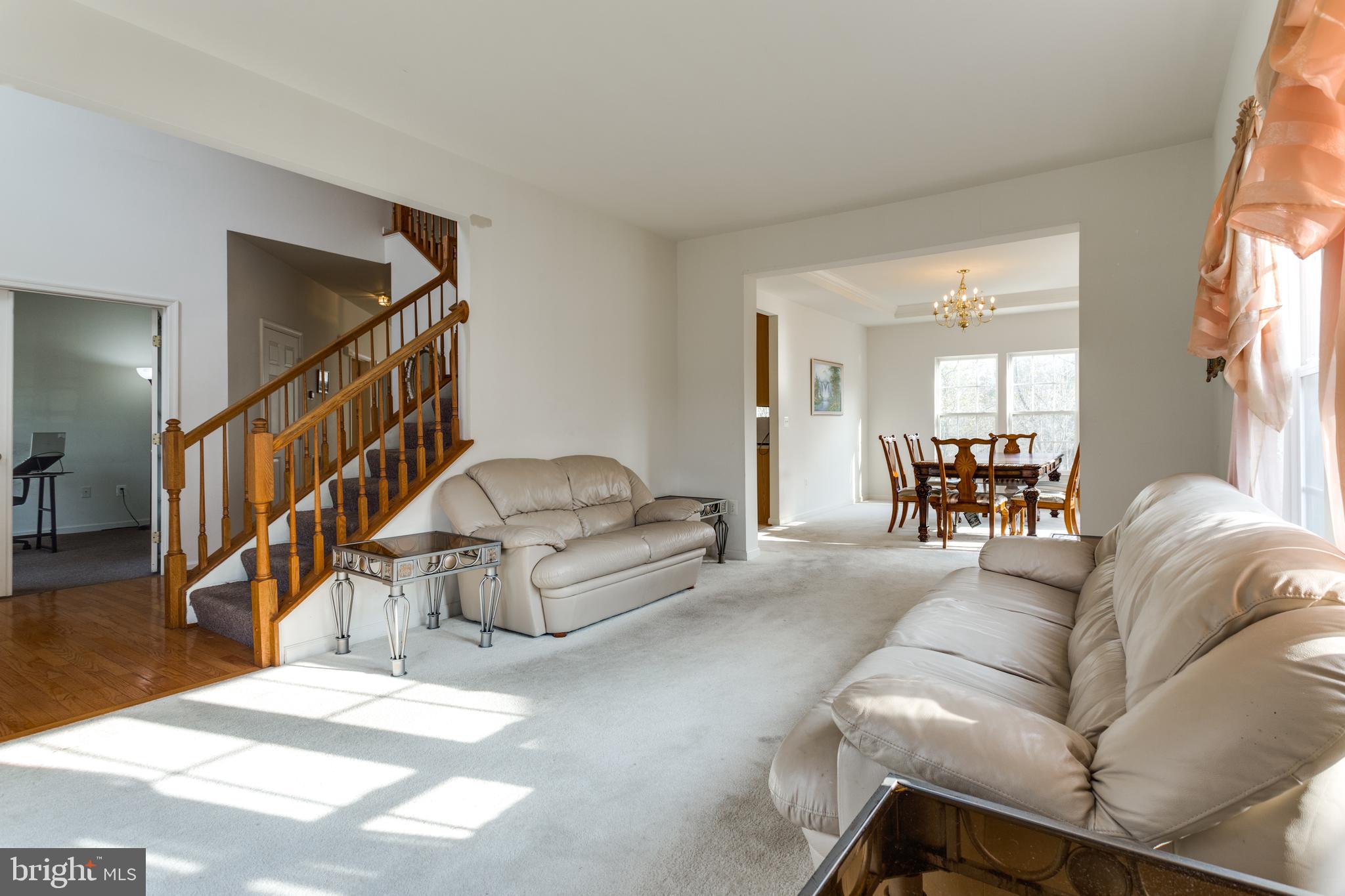 CHARLES CROSSING - Residential