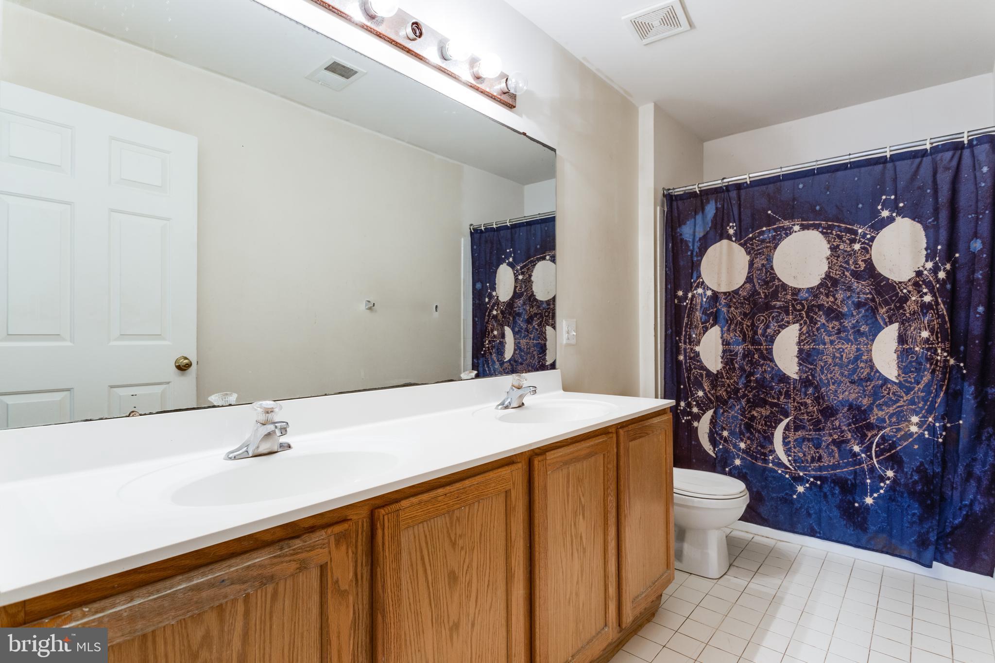 CHARLES CROSSING - Residential