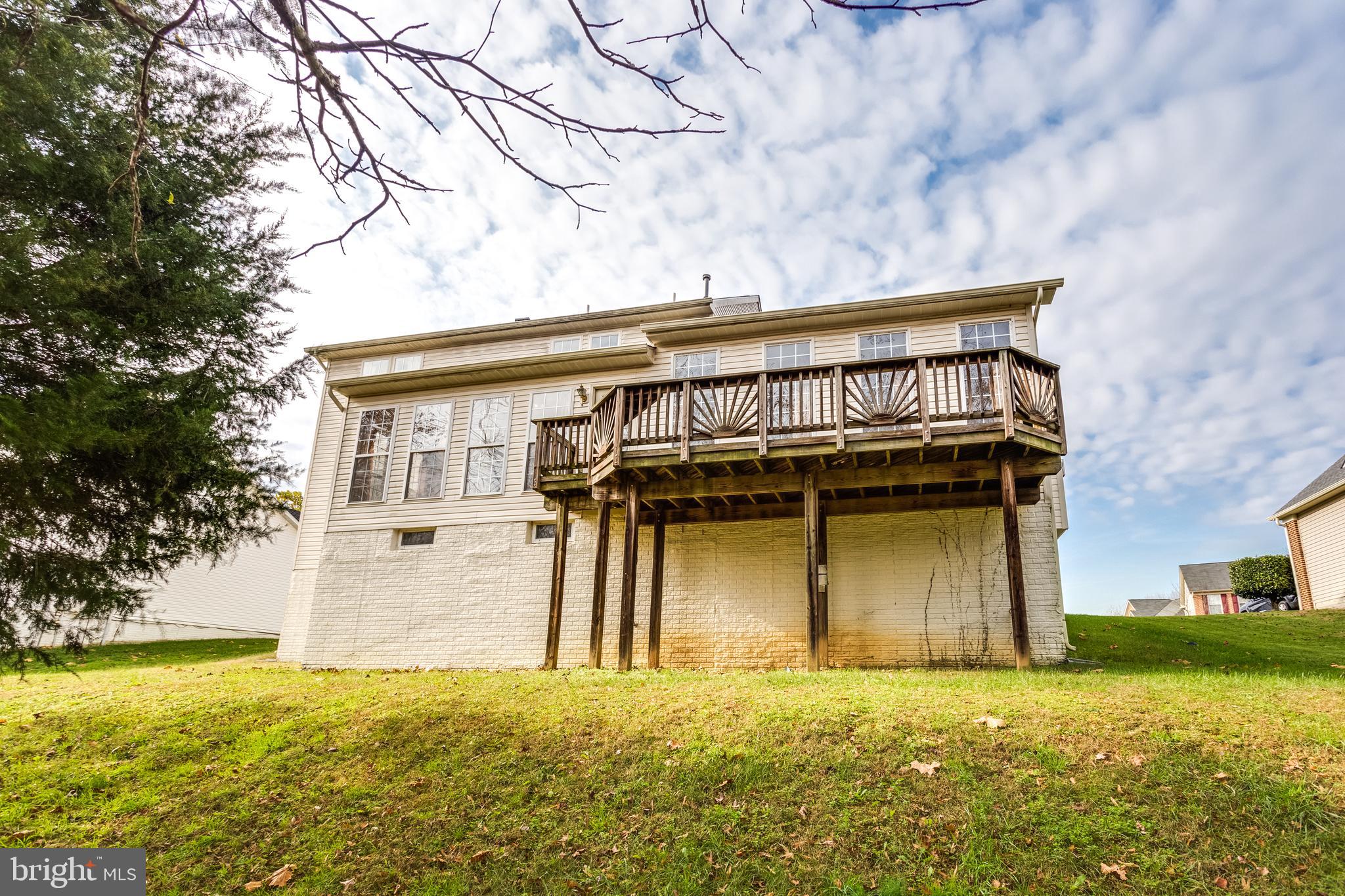 CHARLES CROSSING - Residential