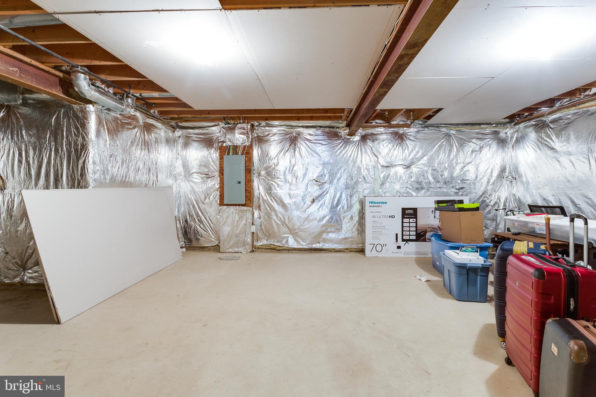 CHARLES CROSSING - Residential