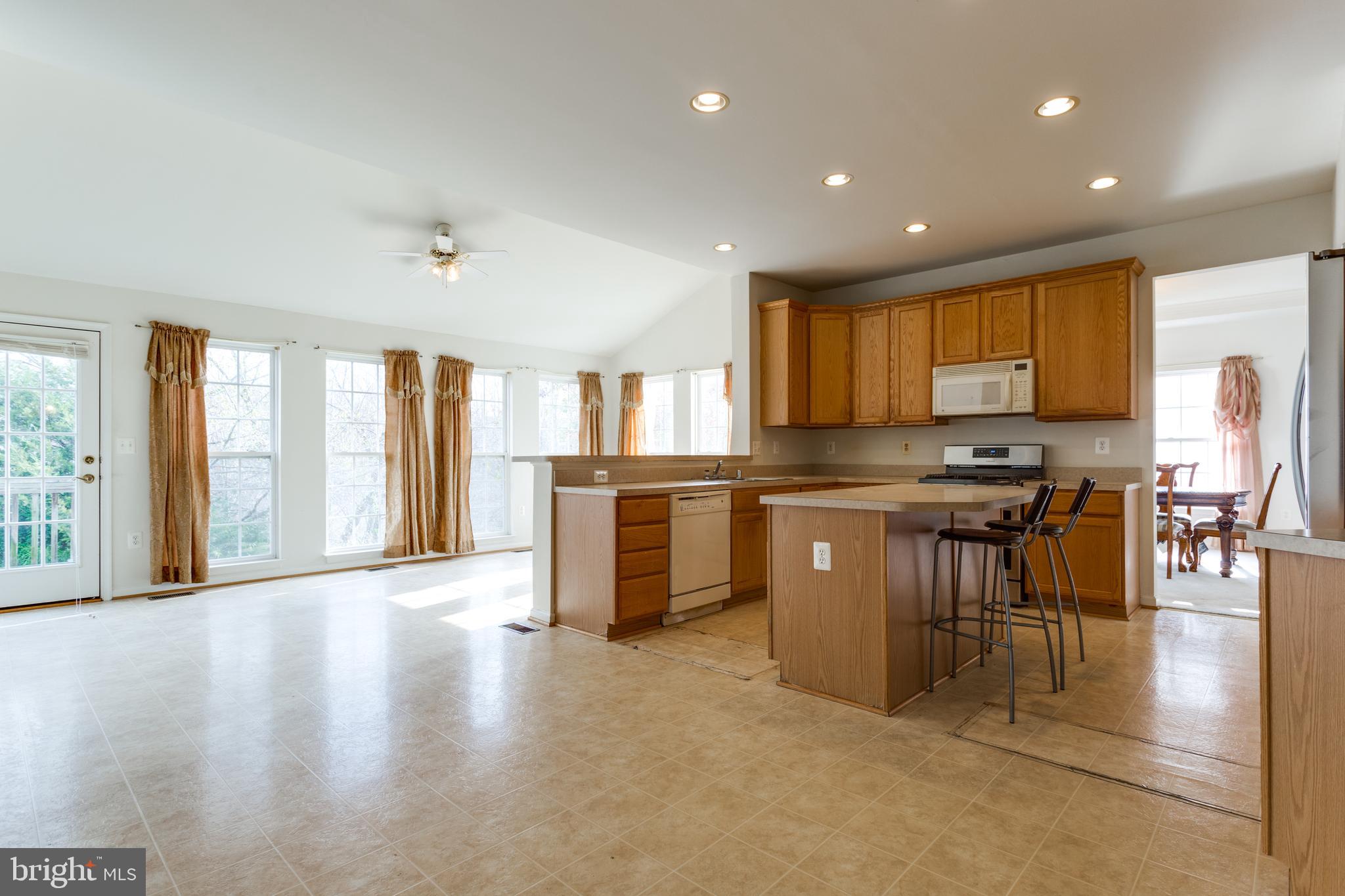 CHARLES CROSSING - Residential