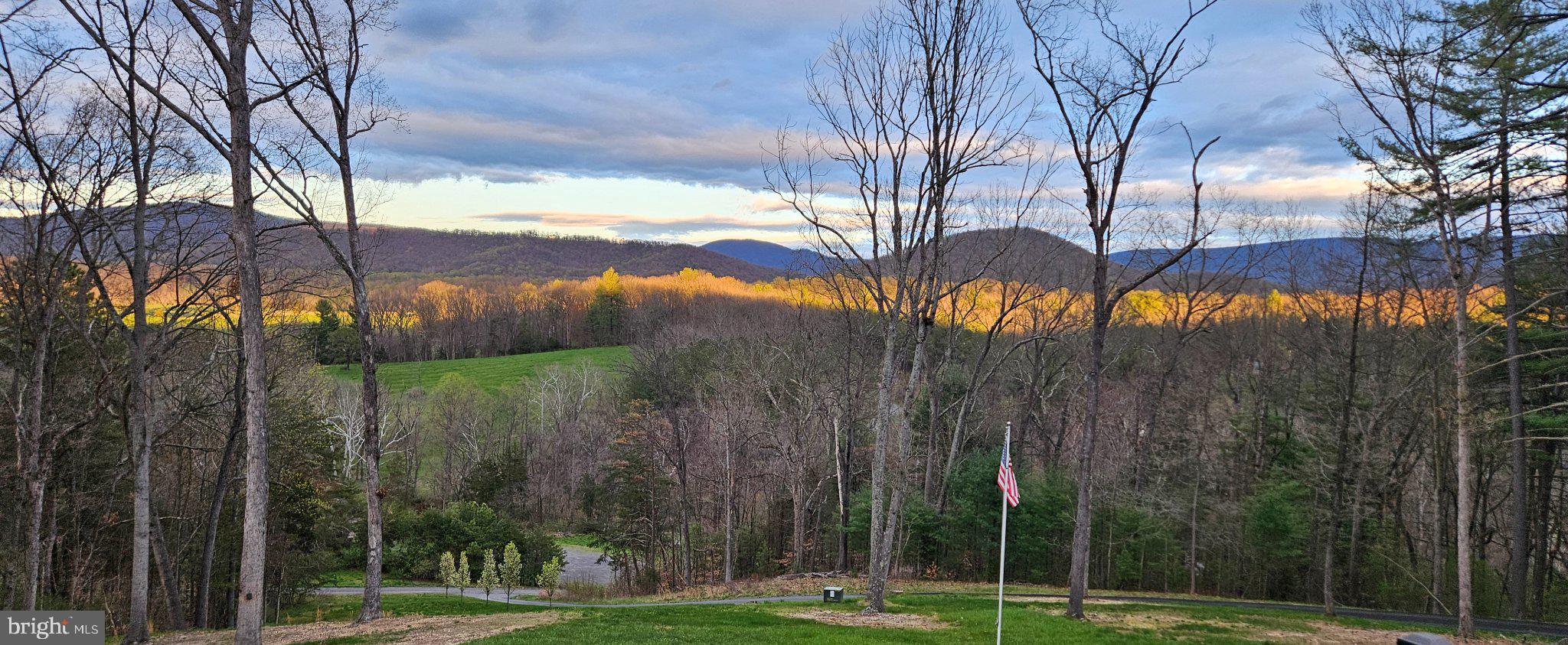 495 MOUNTAIN BROOK LANE
