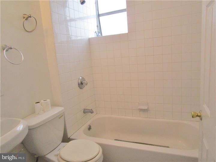 GRAYS FERRY - Residential