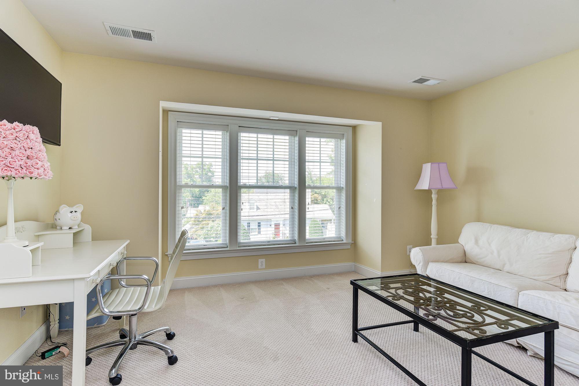 GLENBROOK VILLAGE - Residential