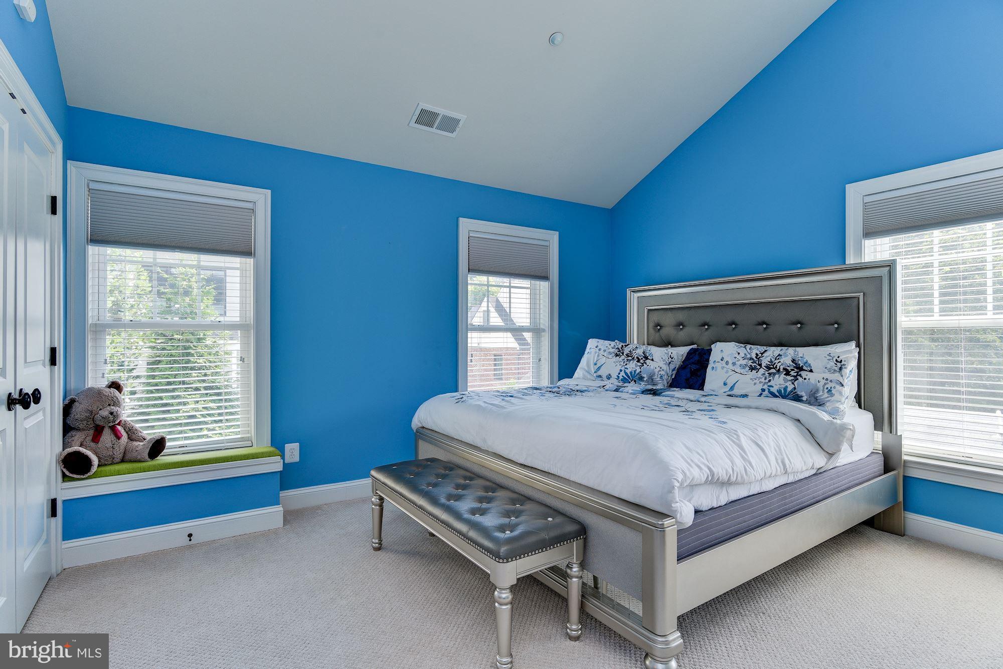 GLENBROOK VILLAGE - Residential