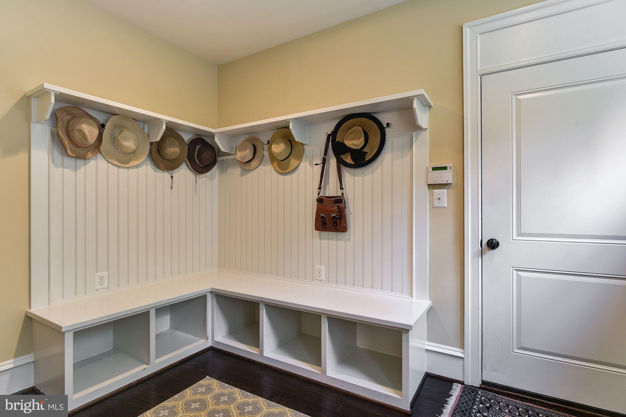 GLENBROOK VILLAGE - Residential