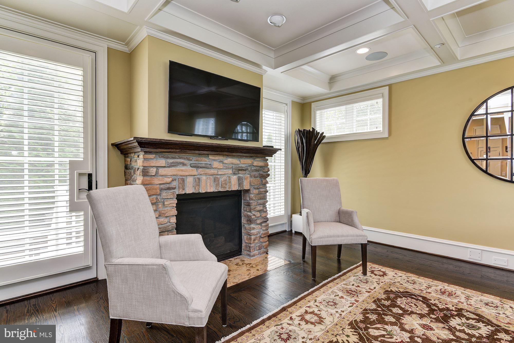 GLENBROOK VILLAGE - Residential