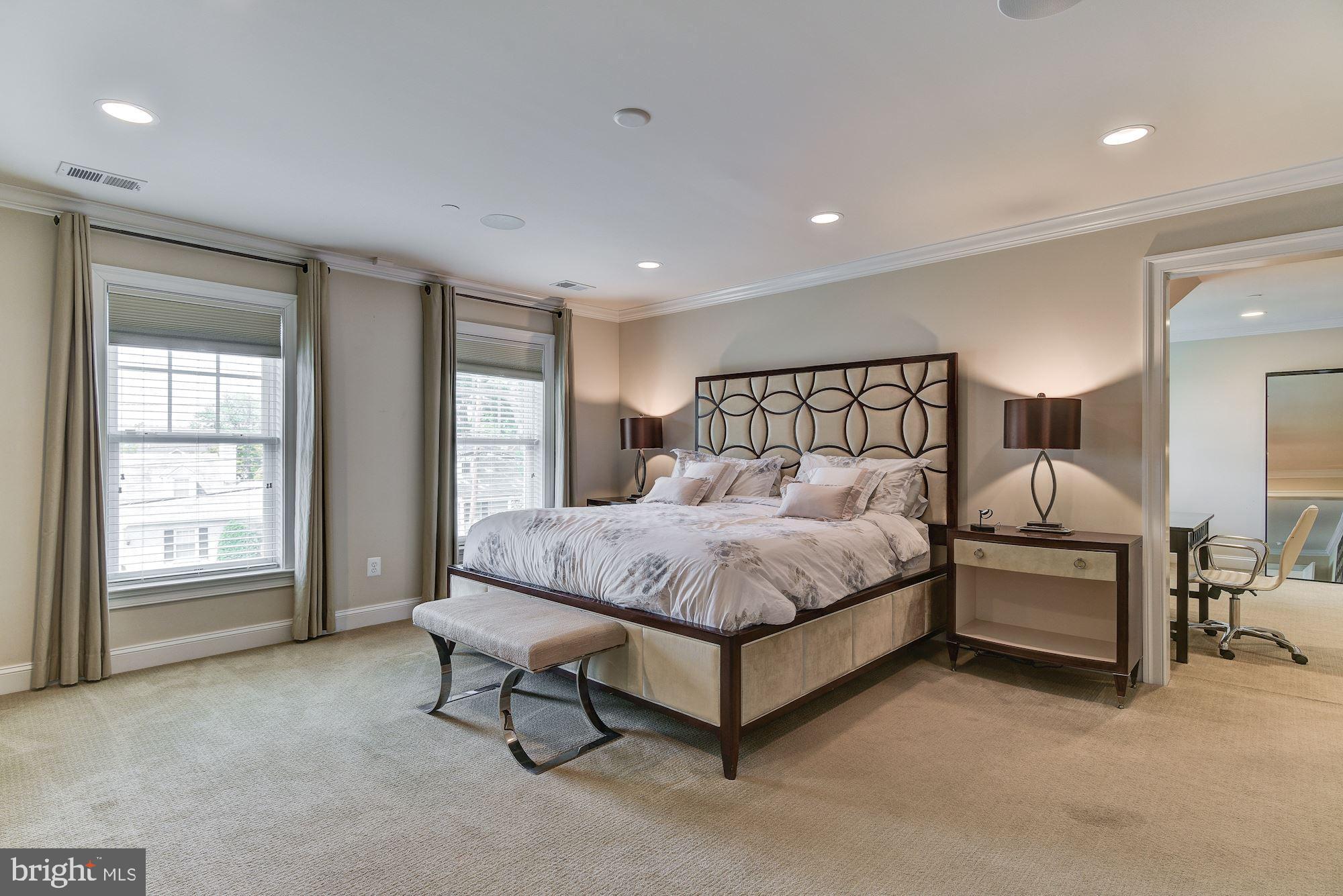 GLENBROOK VILLAGE - Residential