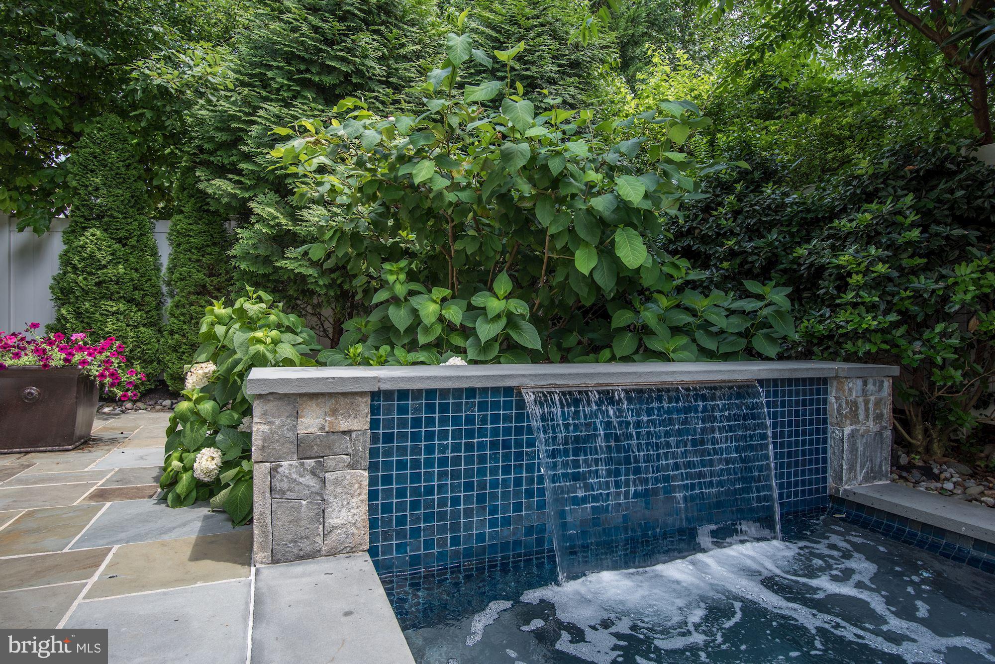 GLENBROOK VILLAGE - Residential