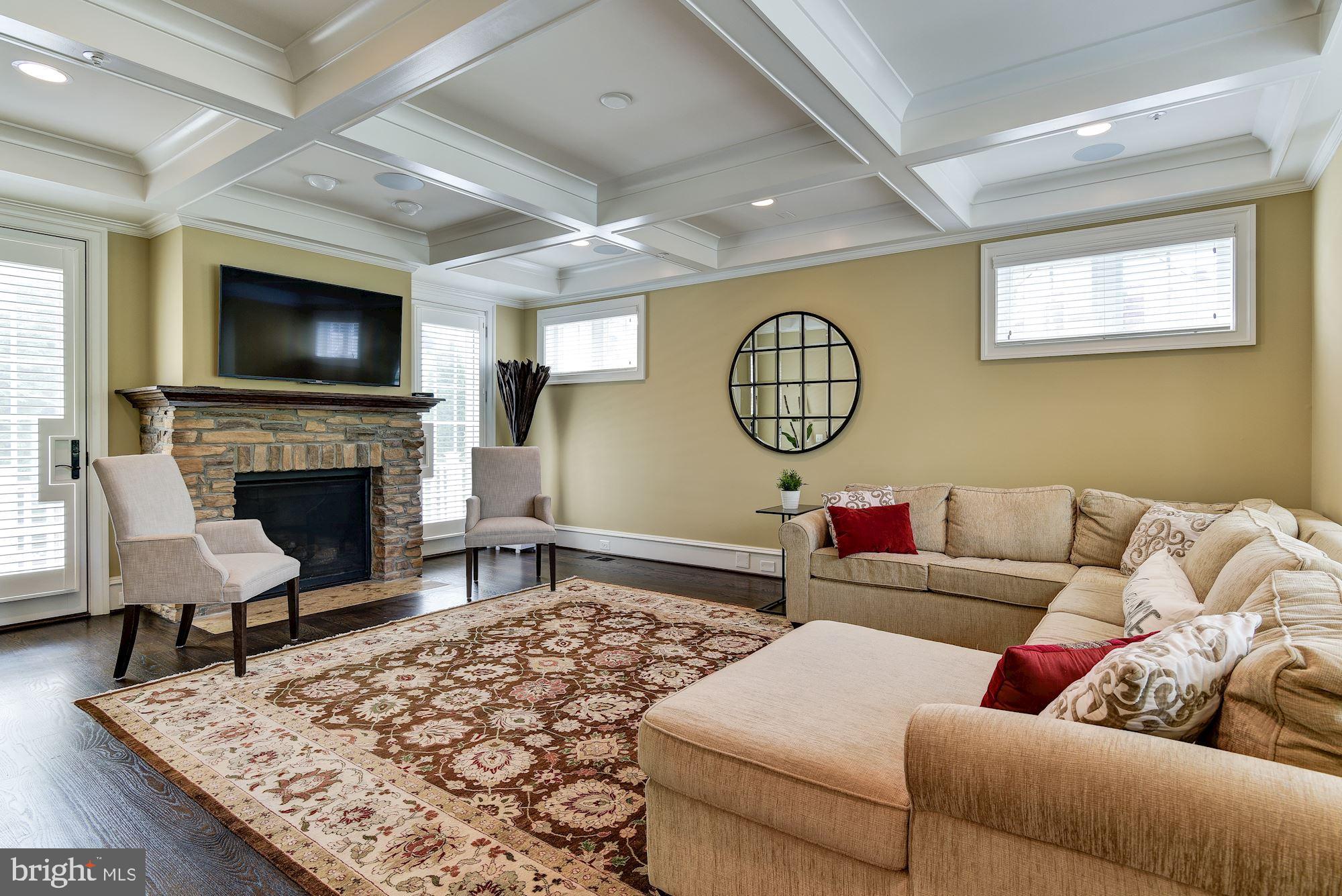 GLENBROOK VILLAGE - Residential