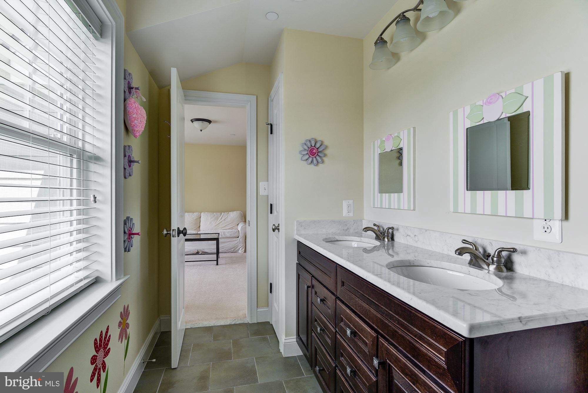 GLENBROOK VILLAGE - Residential