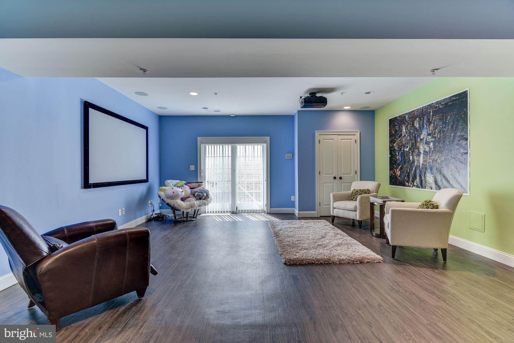 GLENBROOK VILLAGE - Residential