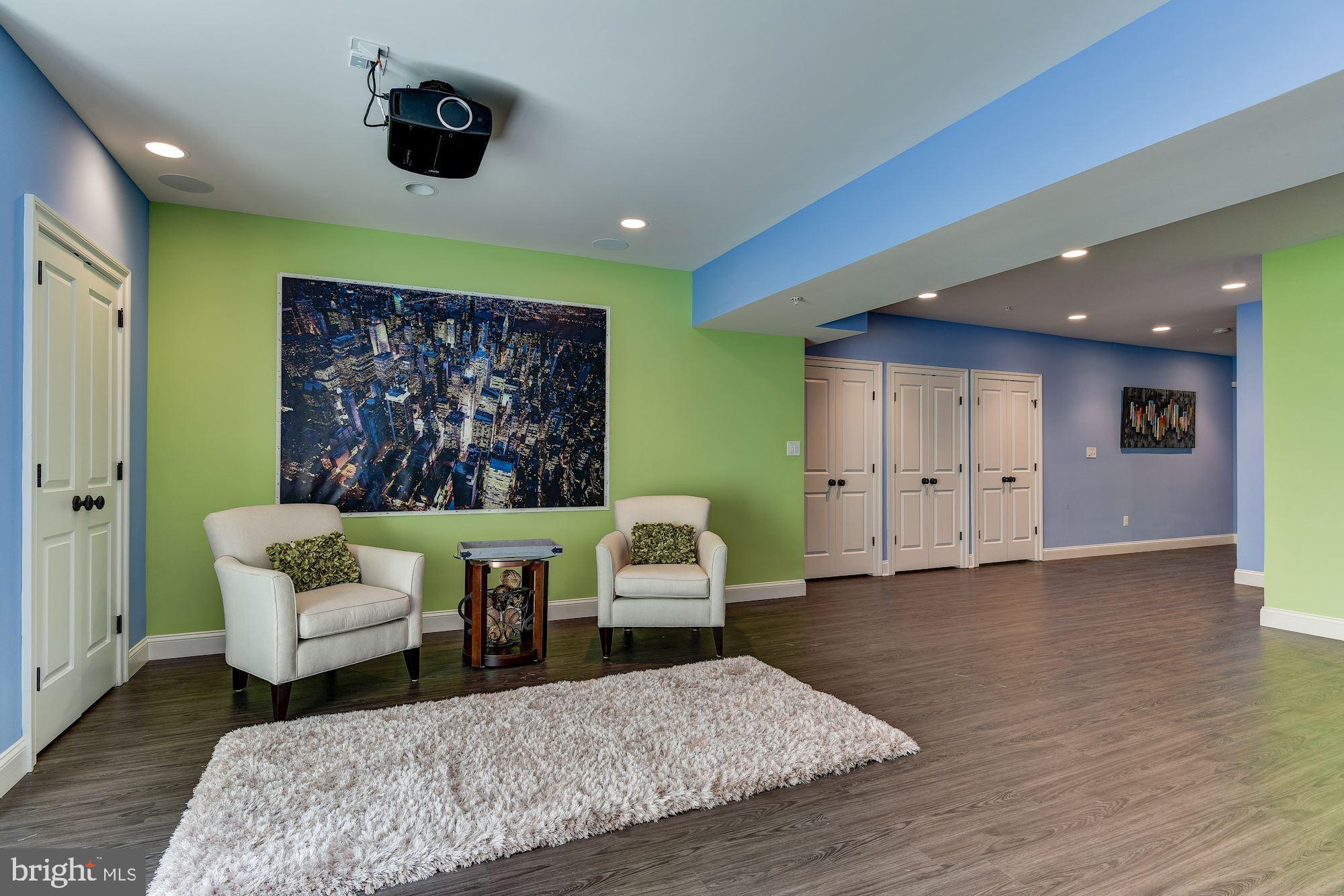 GLENBROOK VILLAGE - Residential