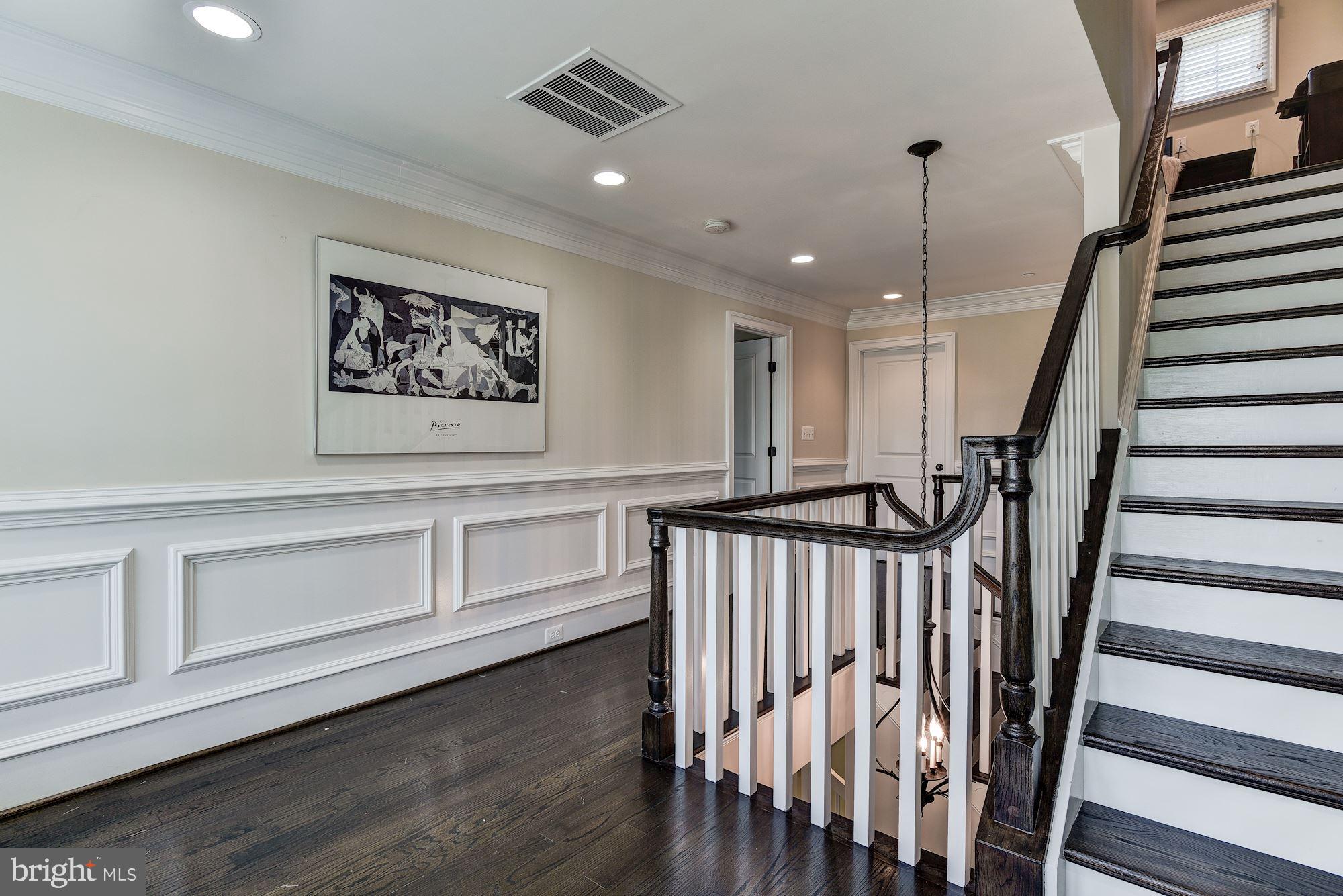 GLENBROOK VILLAGE - Residential