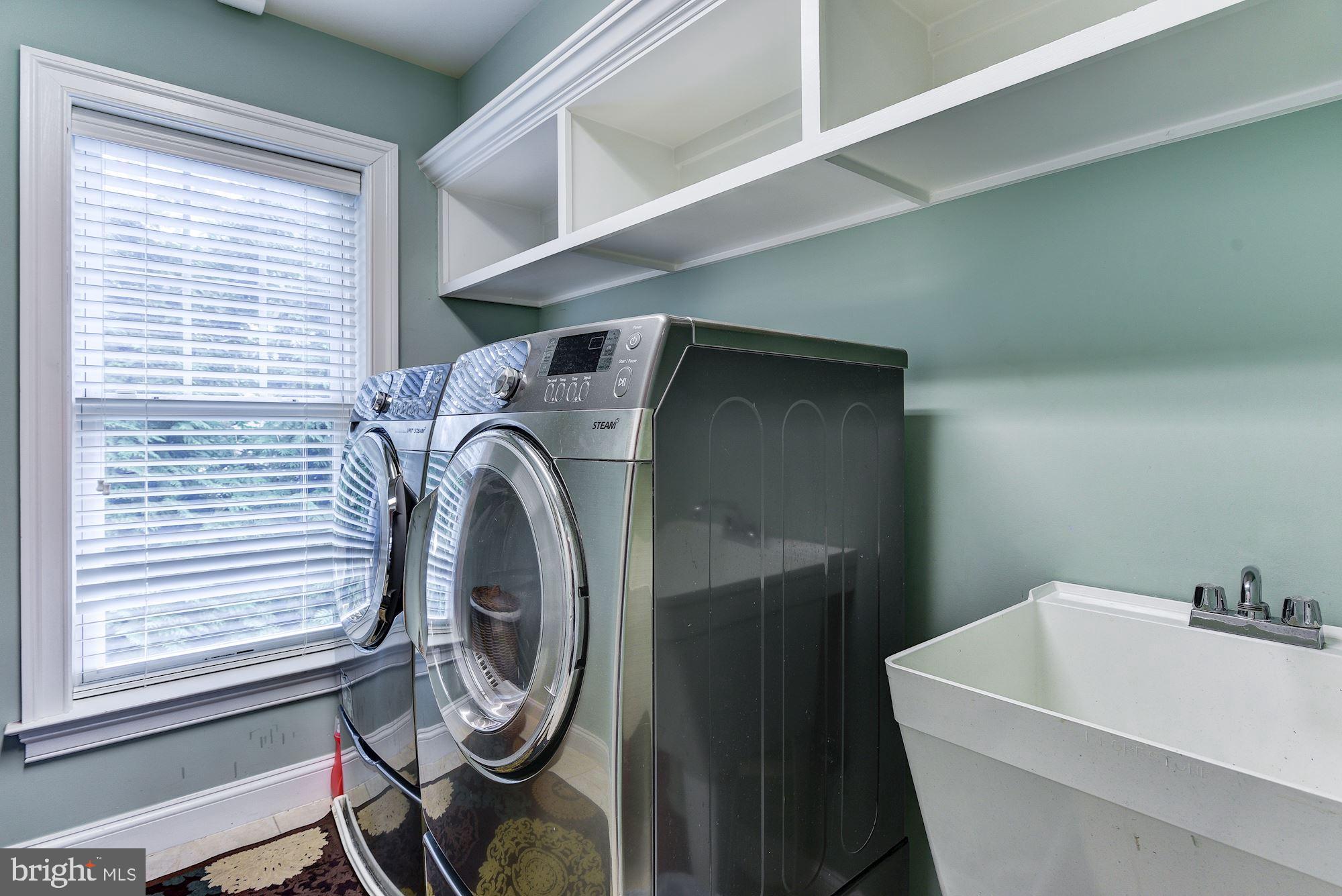 GLENBROOK VILLAGE - Residential