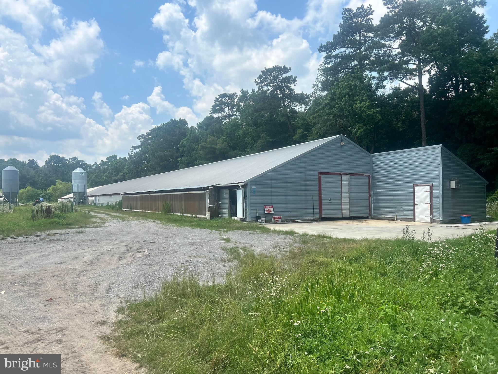 13135 HIDDEN ACRES LANE