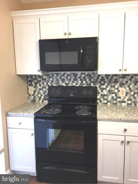 IDYLWOOD TOWERS - Residential Lease