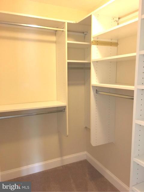 IDYLWOOD TOWERS - Residential Lease