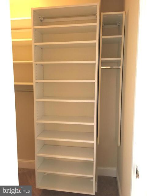 IDYLWOOD TOWERS - Residential Lease