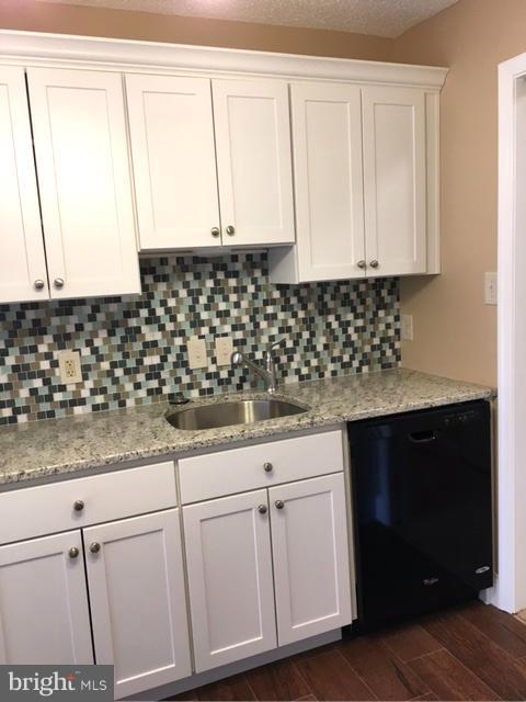 IDYLWOOD TOWERS - Residential Lease