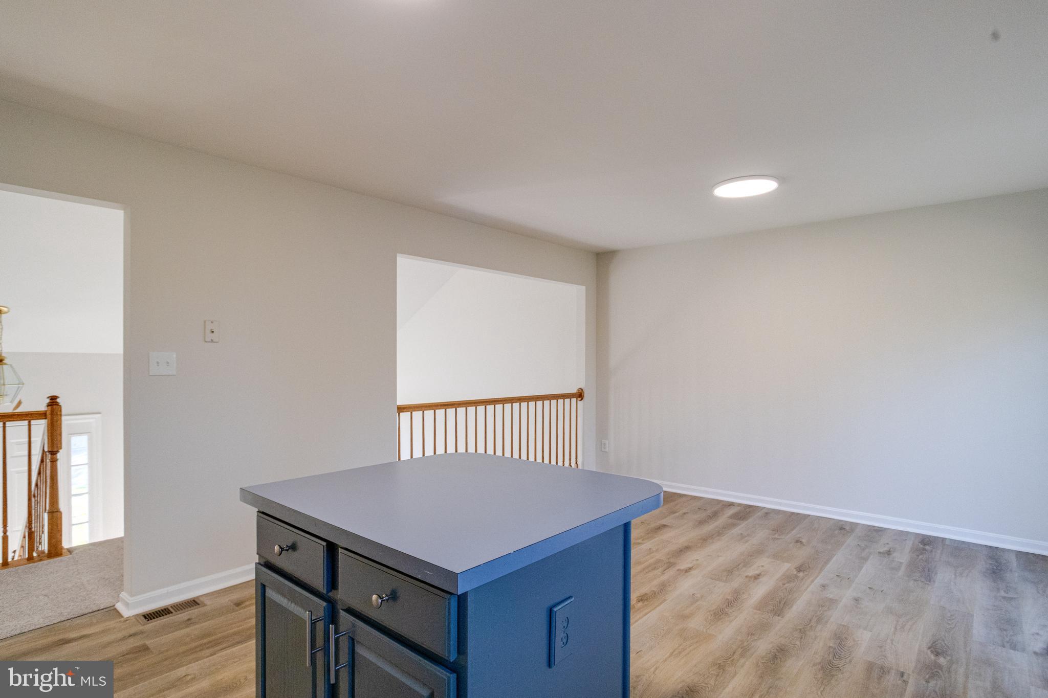 ROLLING VIEW - Residential