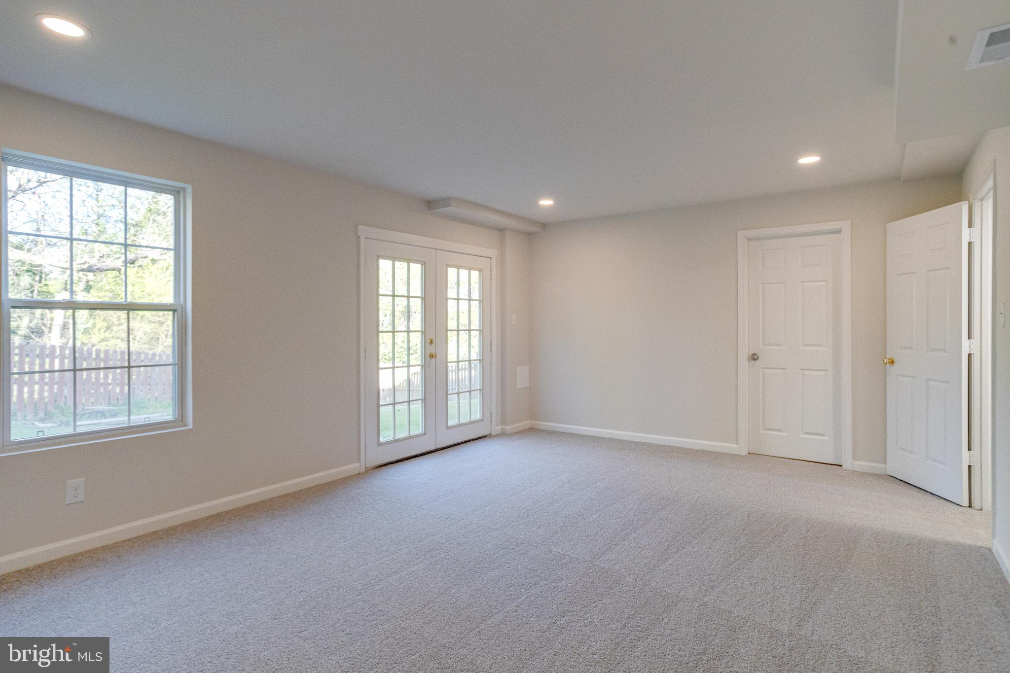 ROLLING VIEW - Residential