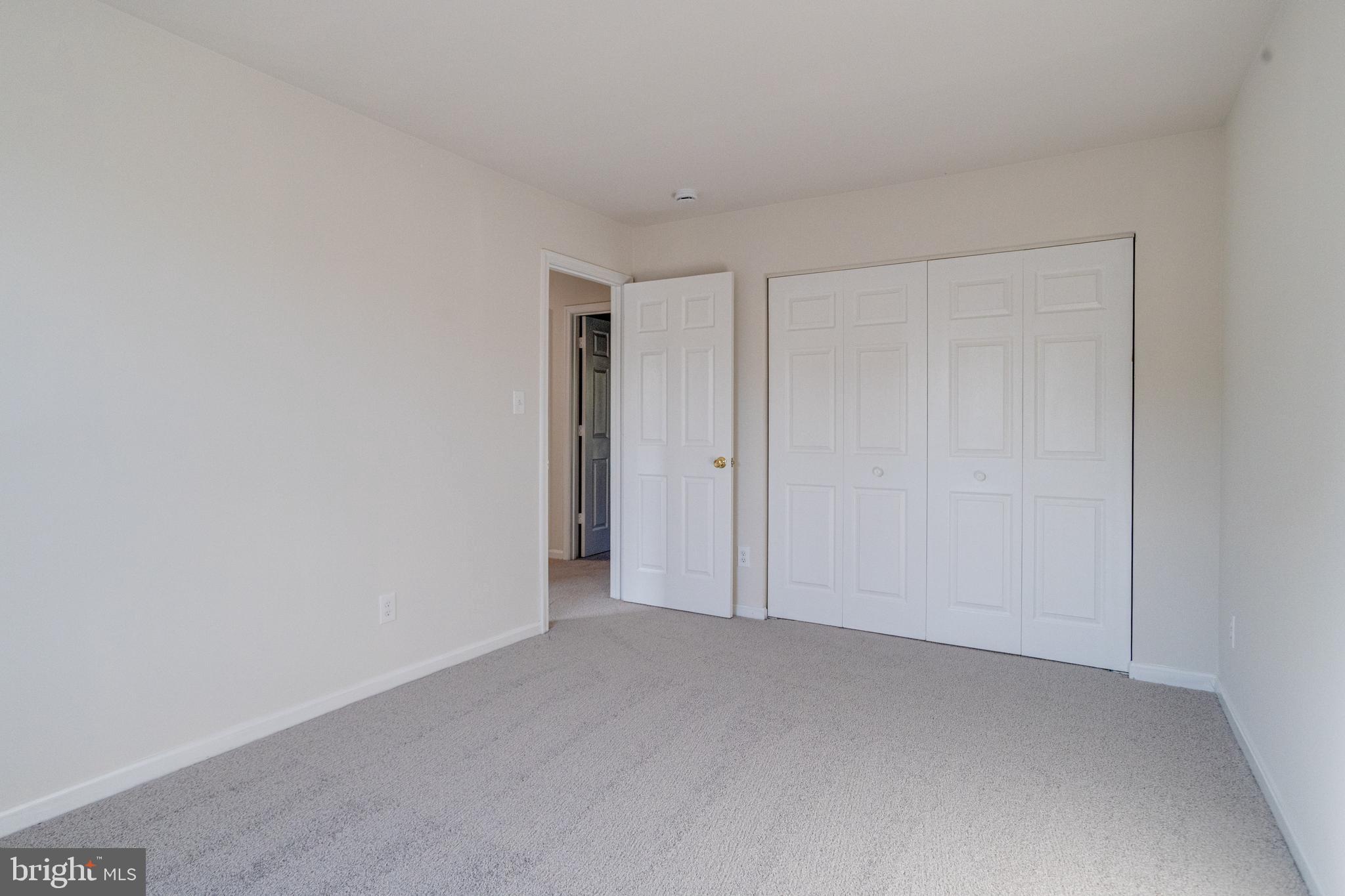 ROLLING VIEW - Residential