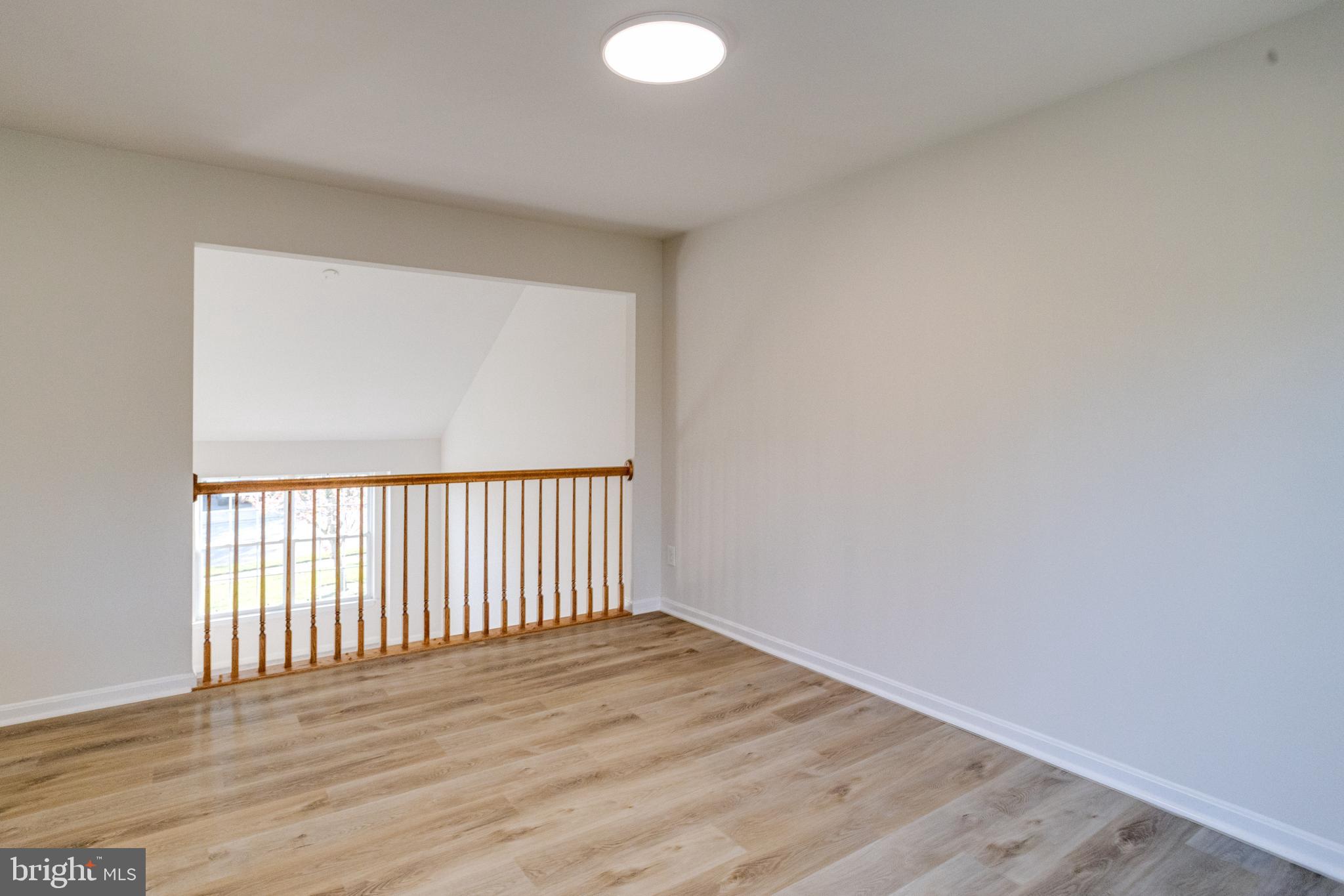 ROLLING VIEW - Residential