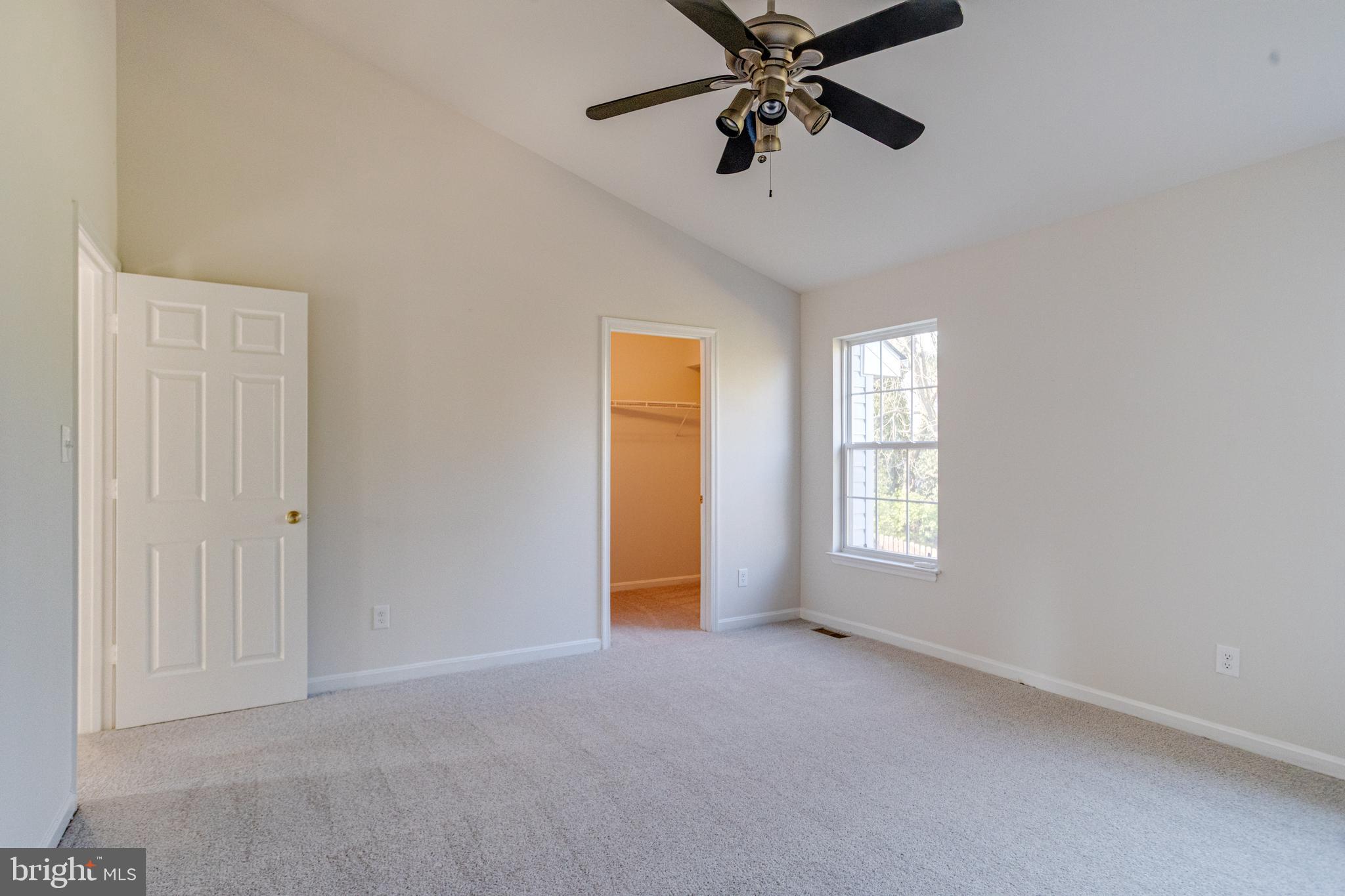 ROLLING VIEW - Residential