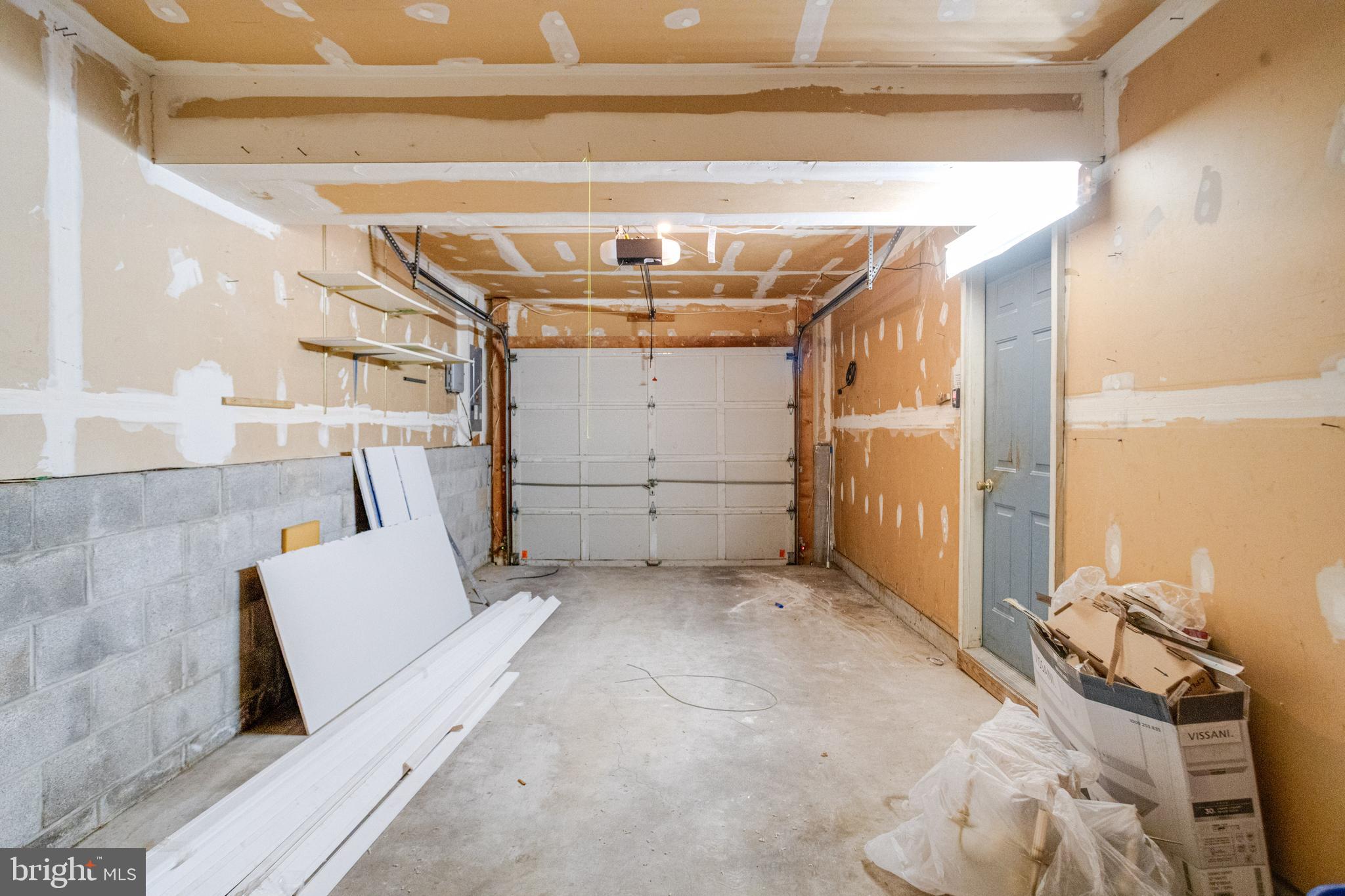 ROLLING VIEW - Residential