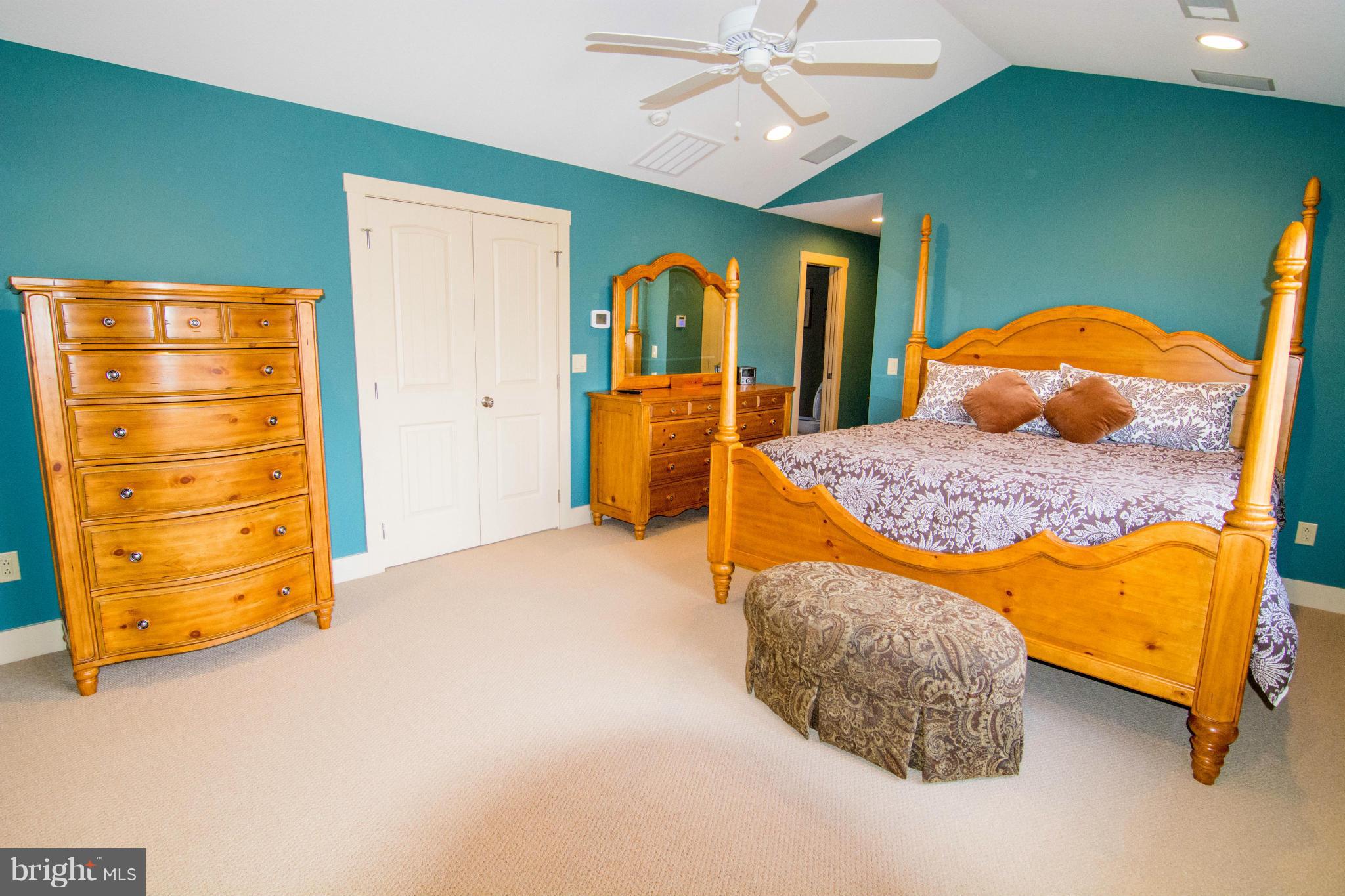 TIMBERLAKE VILLAGE - Residential