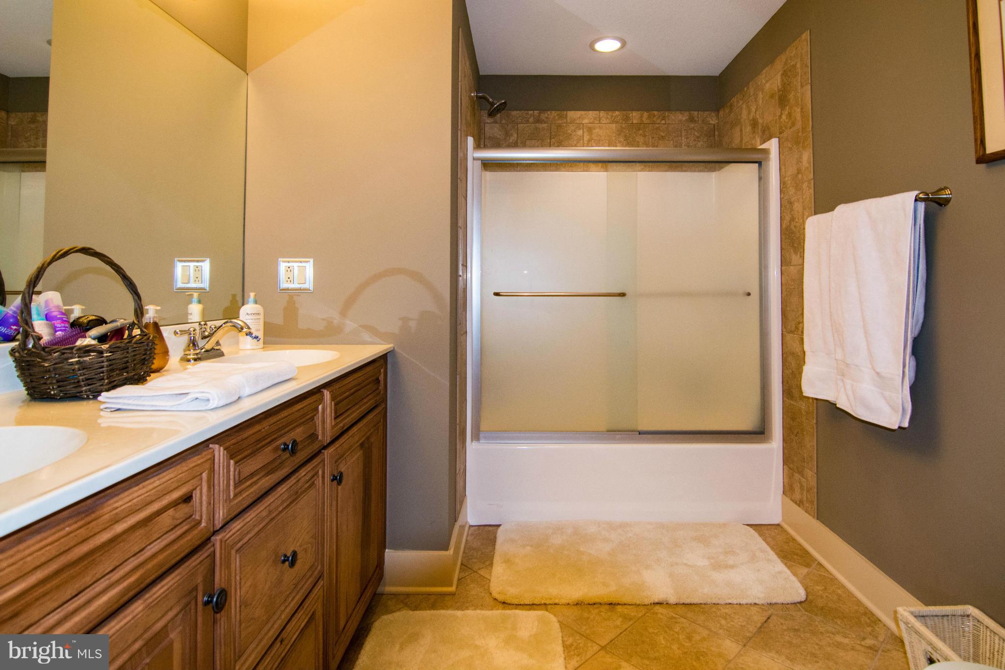 TIMBERLAKE VILLAGE - Residential