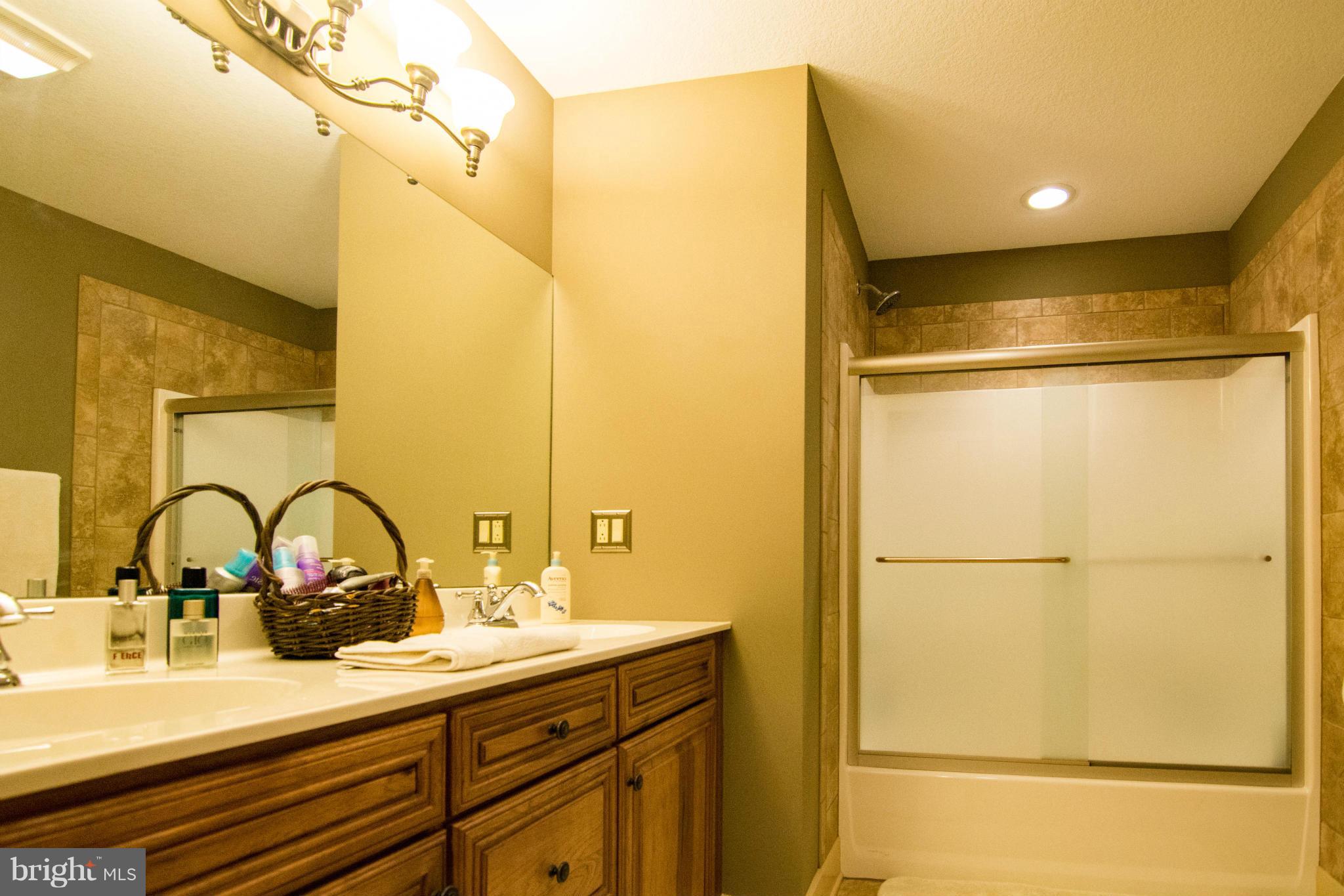 TIMBERLAKE VILLAGE - Residential