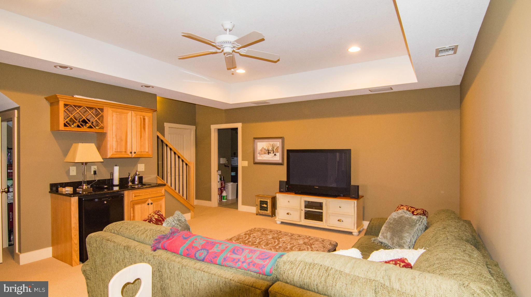 TIMBERLAKE VILLAGE - Residential